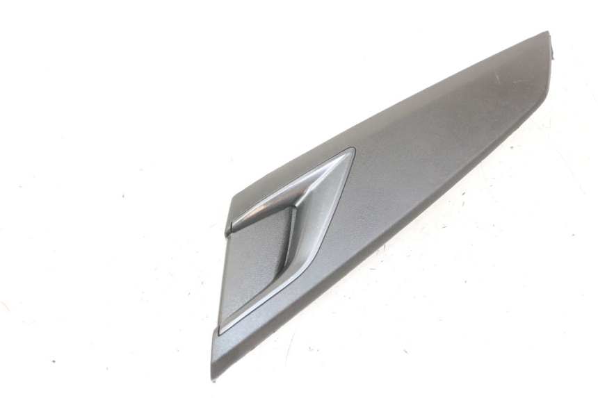 photo de CARENADO DELANTERO IZQUIERDO APRILIA SXR 50 (2021 - 2023)