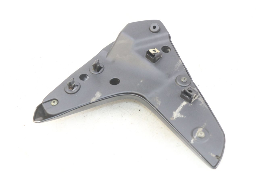photo de FLANCO LATERAL DELANTERO IZQUIERDO SYM WOLF SB 125 (2011 - 2018)