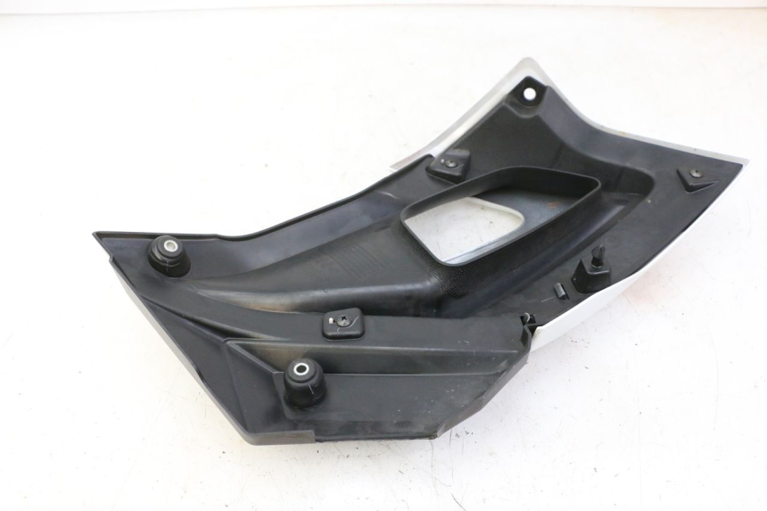 photo de CARENADO DELANTERO IZQUIERDO YAMAHA XJ6 ABS 600 (2008 - 2016)
