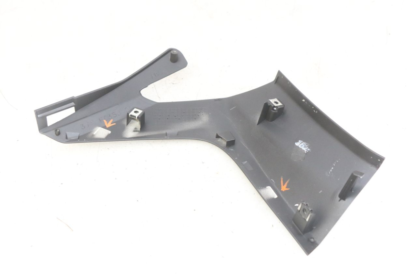 photo de FLANCO LATERAL DELANTERO IZQUIERDO YAMAHA X-MAX XMAX 125 (2010 - 2014)