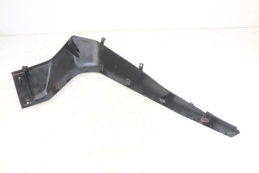 photo de FLANCO LATERAL DELANTERO IZQUIERDO YAMAHA X-MAX XMAX 250 (2006 - 2009)