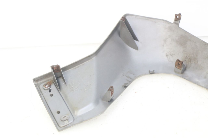 photo de FLANCO LATERAL DELANTERO IZQUIERDO YAMAHA XMAX X-MAX 125 (2006 - 2009)