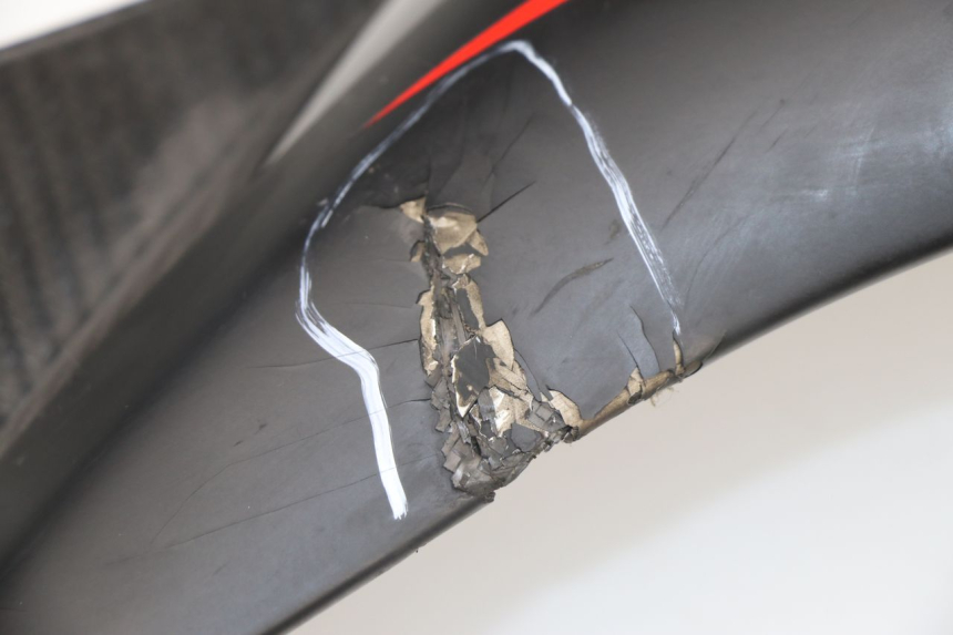 photo de CARENADO DELANTERO IZQUIERDO YAMAHA YZF R1M R1 M 1000 (2015 - 2020)