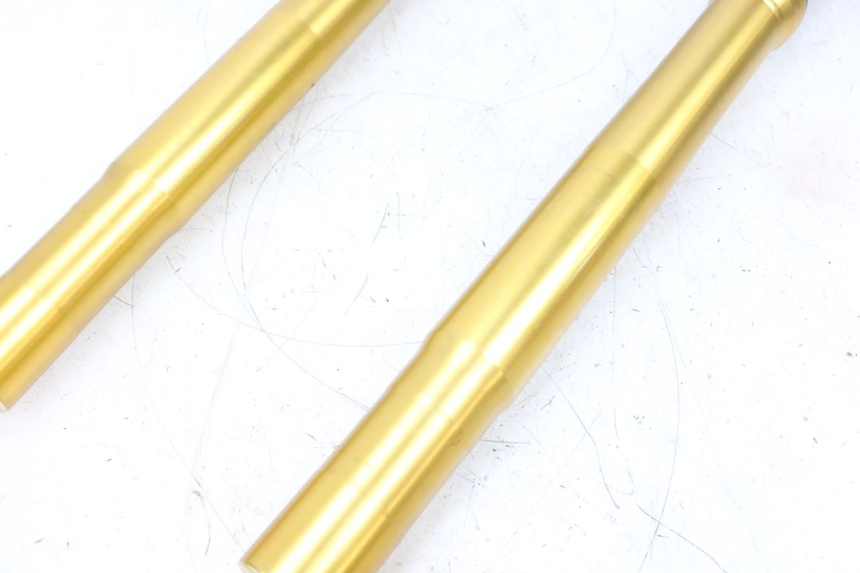 photo de HORQUILLA SUZUKI GSXR GSX-R 1000 (2003 - 2004) - Primer plano técnico