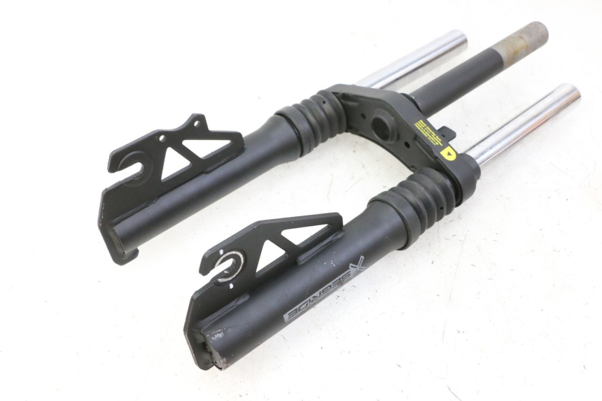 photo de HORQUILLA SEGWAY NINEBOT ZT3 PRO 1