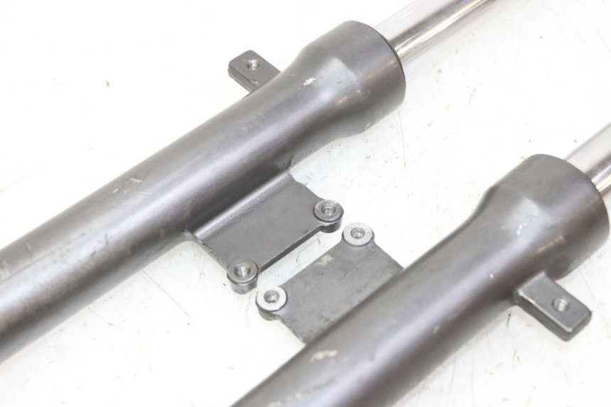 photo de Tubo de horquilla KYMCO AGILITY 4T 50 (2005 - 2018)