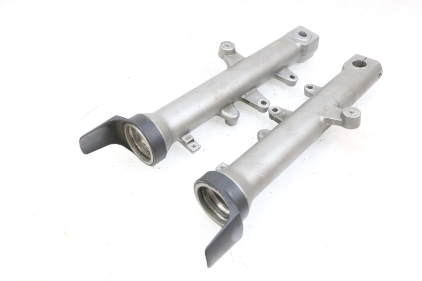 photo de BOTELLA HORQUILLA  SUZUKI BURGMAN EXECUTIVE ABS 650 (2006 - 2012) - Estado de la superficie y material