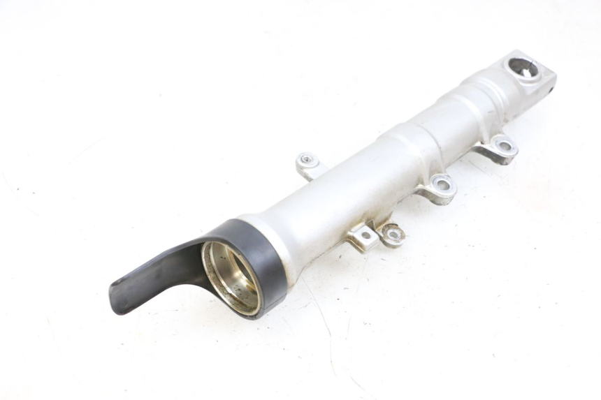 photo de BOTELLA HORQUILLA DERECHA  YAMAHA FZ6 N FAZER 600 (2004 - 2006) - Estado de la superficie y material