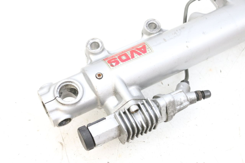 photo de BOTELLA HORQUILLA DERECHA  KAWASAKI GPZ RX 1000 (1986 - 1988) - Zoom sobre los componentes