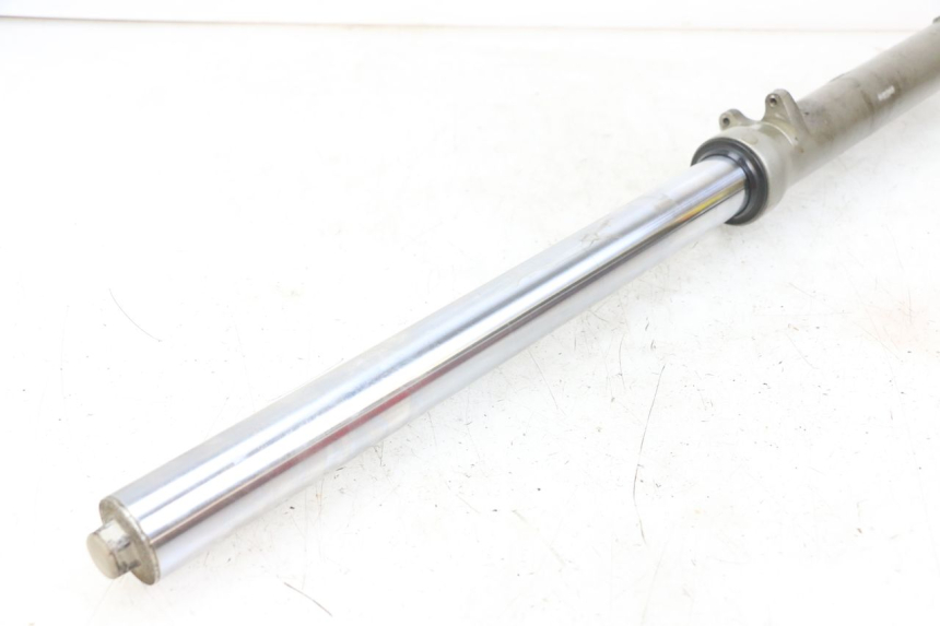 photo de TUBO DE HORQUILLA DERECHO YAMAHA FJ 3CX 1200 (1986 - 1996)