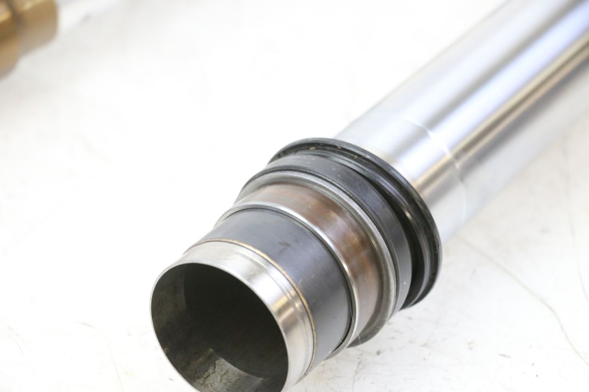 photo de BOTELLA HORQUILLA DERECHA  YAMAHA YZF YZ-F 450 (2014 - 2016)