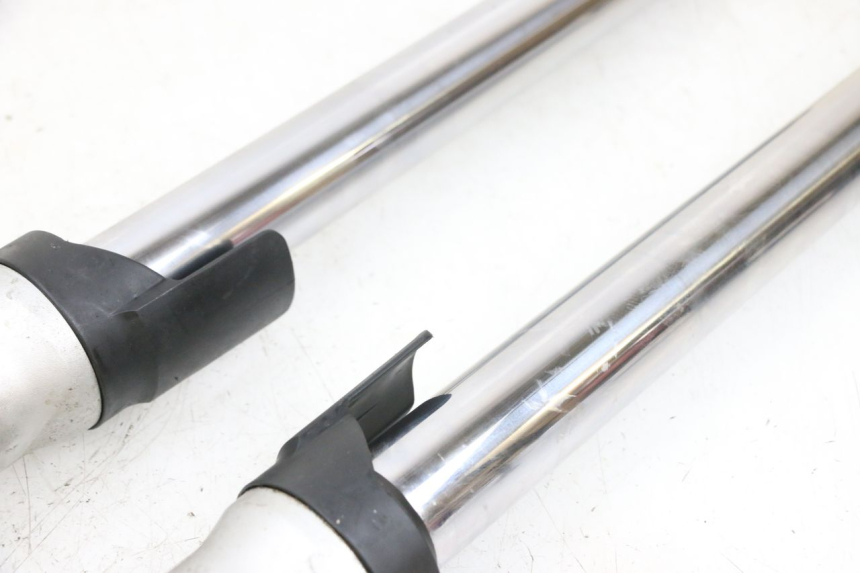 photo de BOTELLA HORQUILLA  YAMAHA FJR ABS 1300 (2006 - 2012) - Estado de la superficie y material