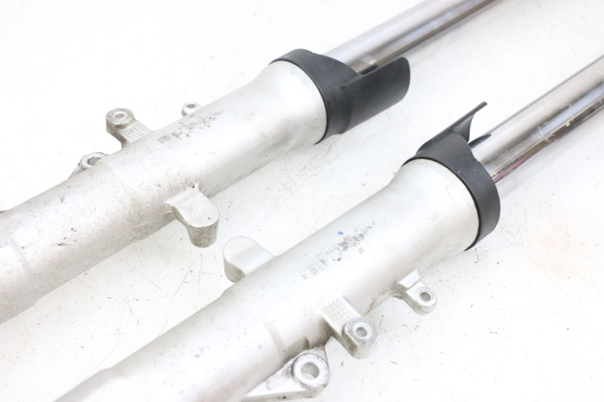 photo de BOTELLA HORQUILLA  YAMAHA FJR ABS 1300 (2006 - 2012) - Marcados y referencias originales