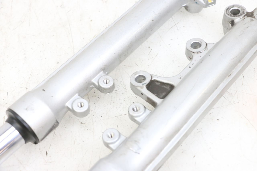 photo de BOTELLA HORQUILLA  MBK FLIPPER 115 (2013 - 2017) - Otra vista del artículo