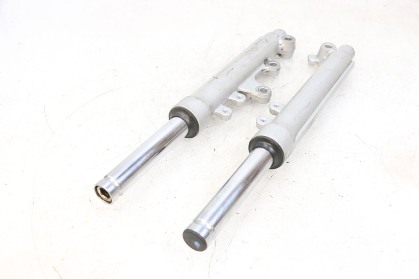 photo de BOTELLA HORQUILLA  MBK FLIPPER 115 (2013 - 2017) - Primer plano técnico