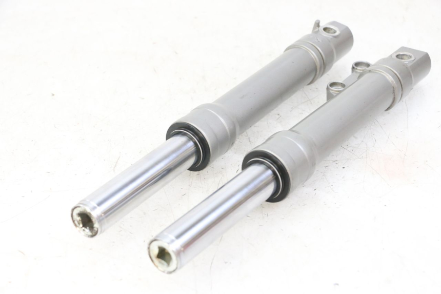 photo de TUBO DE HORQUILLA PIAGGIO FLY 2T 50 (2004 - 2017)