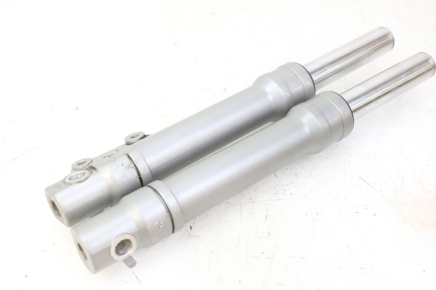 photo de TUBO DE HORQUILLA PIAGGIO FLY 2T 50 (2004 - 2017)