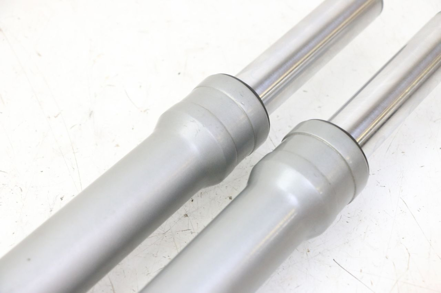 photo de TUBO DE HORQUILLA PIAGGIO FLY 2T 50 (2004 - 2017)