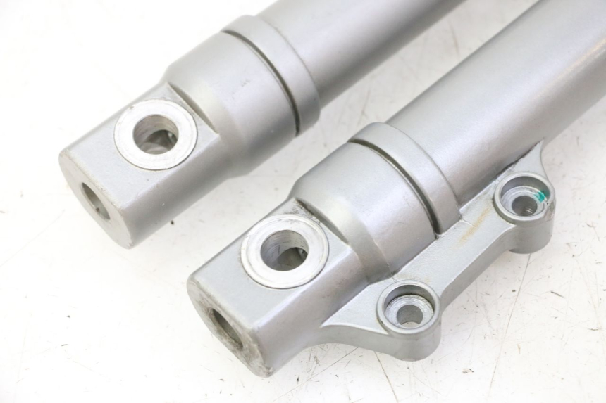 photo de TUBO DE HORQUILLA PIAGGIO FLY 2T 50 (2004 - 2017)