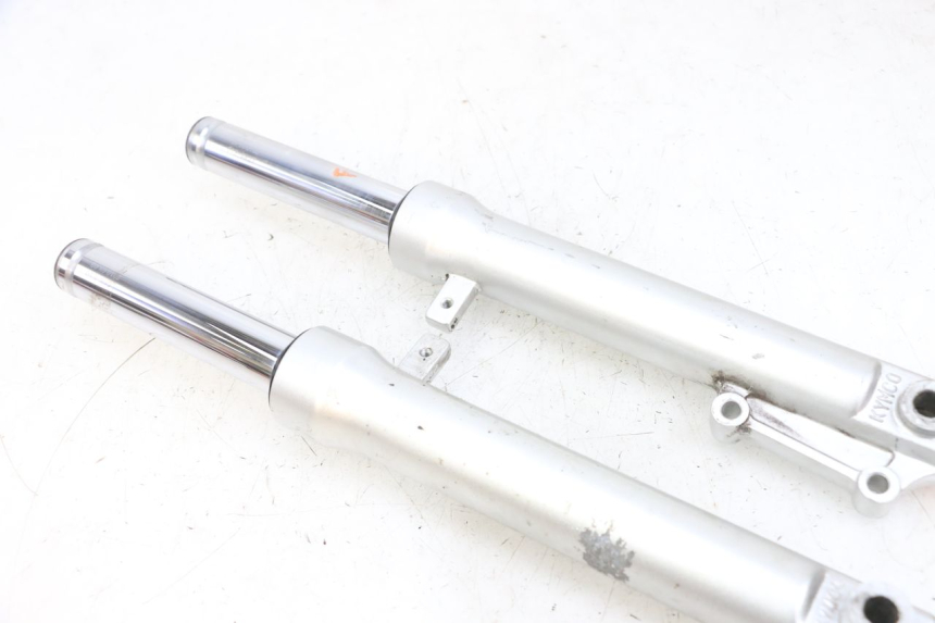 photo de BOTELLA HORQUILLA  KYMCO LIKE 125 (2009 - 2016) - Otra vista del artículo