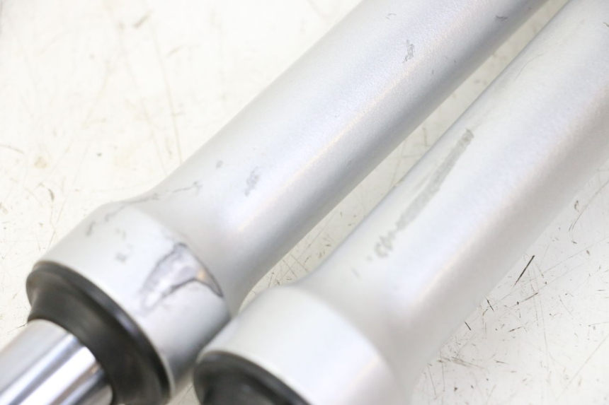 photo de TUBO DE HORQUILLA YAMAHA PW 50 (1984 - 2020)