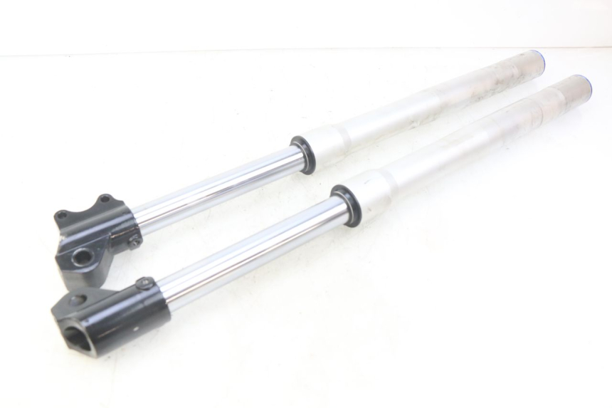 photo de TUBO DE HORQUILLA APOLLO RFZ 150