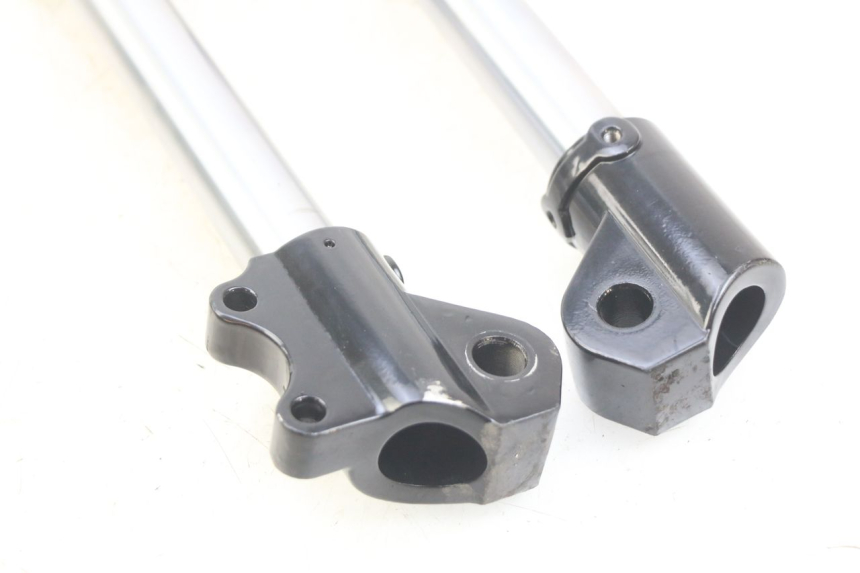 photo de TUBO DE HORQUILLA APOLLO RFZ 150