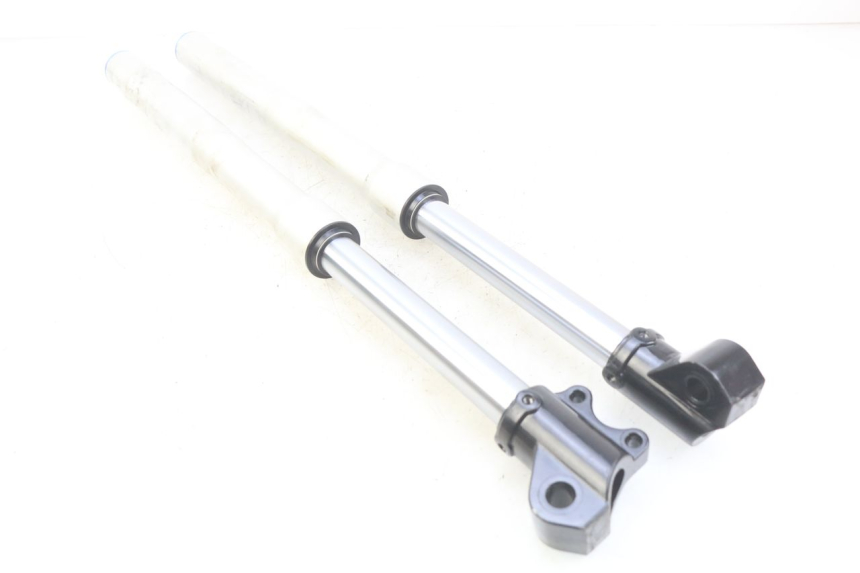 photo de TUBO DE HORQUILLA APOLLO RFZ 150