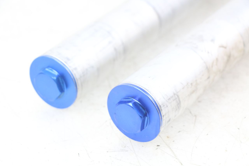 photo de TUBO DE HORQUILLA APOLLO RFZ 150