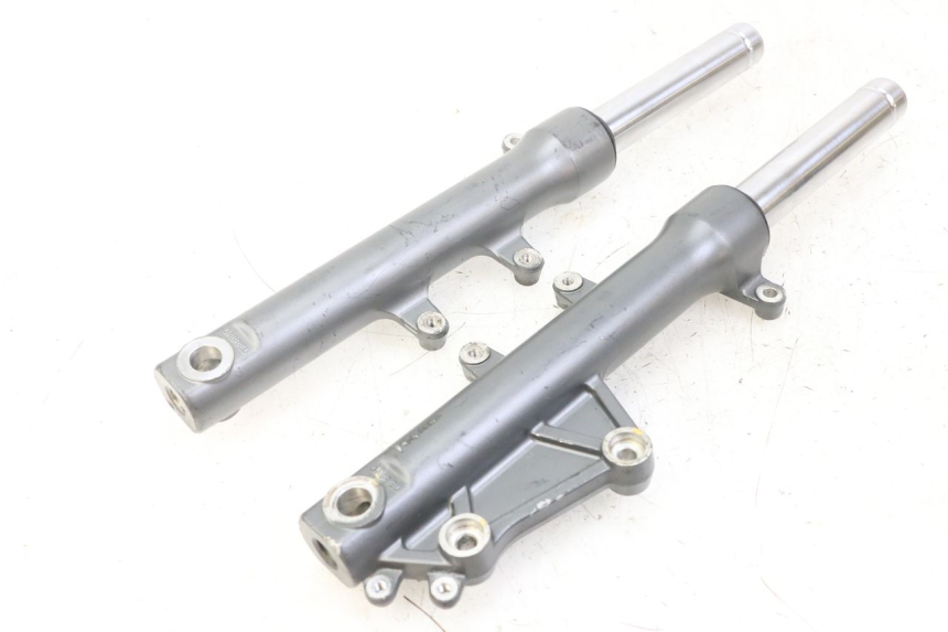 photo de TUBO DE HORQUILLA APRILIA SXR 50 (2021 - 2023)