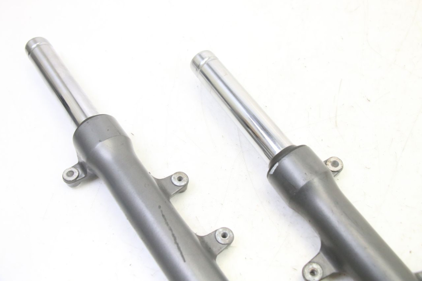 photo de TUBO DE HORQUILLA APRILIA SXR 50 (2021 - 2023)