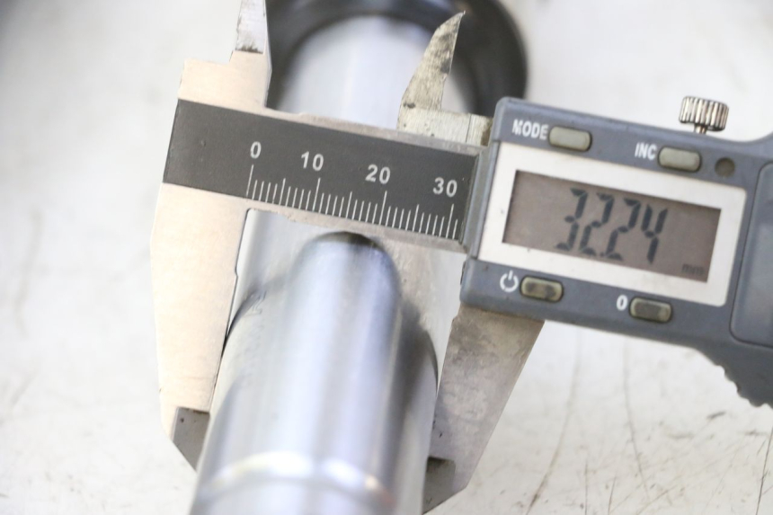 photo de BOTELLA HORQUILLA  PEUGEOT VIVACITY NEW 4T 50 (2008 - 2017)