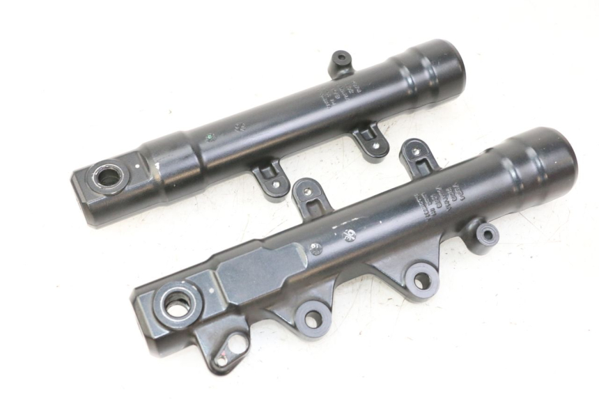 photo de BOTELLA HORQUILLA  YAMAHA XMAX X-MAX 125 (2021 - 2025)