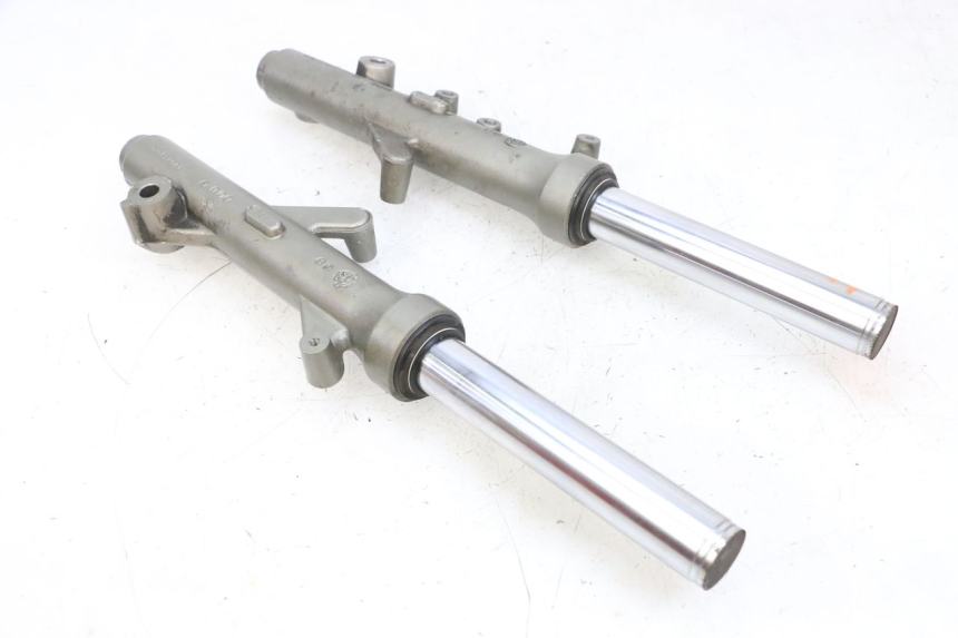 photo de BOTELLA HORQUILLA  YAMAHA YP MAJESTY 125 (2002 - 2006) - Otra vista del artículo