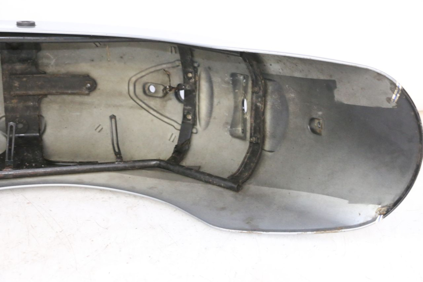 photo de Guardabarros trasero HYOSUNG GV AQUILA 125 (2000 - 2004)