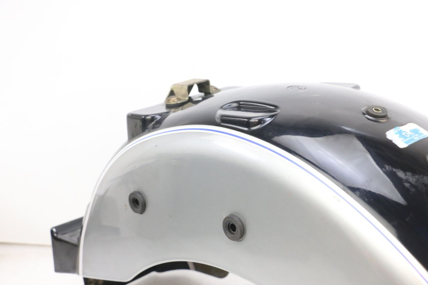 photo de Guardabarros trasero HYOSUNG GV AQUILA 125 (2000 - 2004)