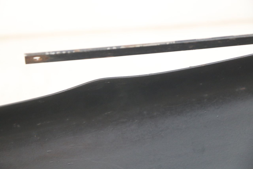 photo de GUARDABARROS TRASERO DAELIM VL DAYSTAR 125 (2000 - 2011) - Zoom estado de uso