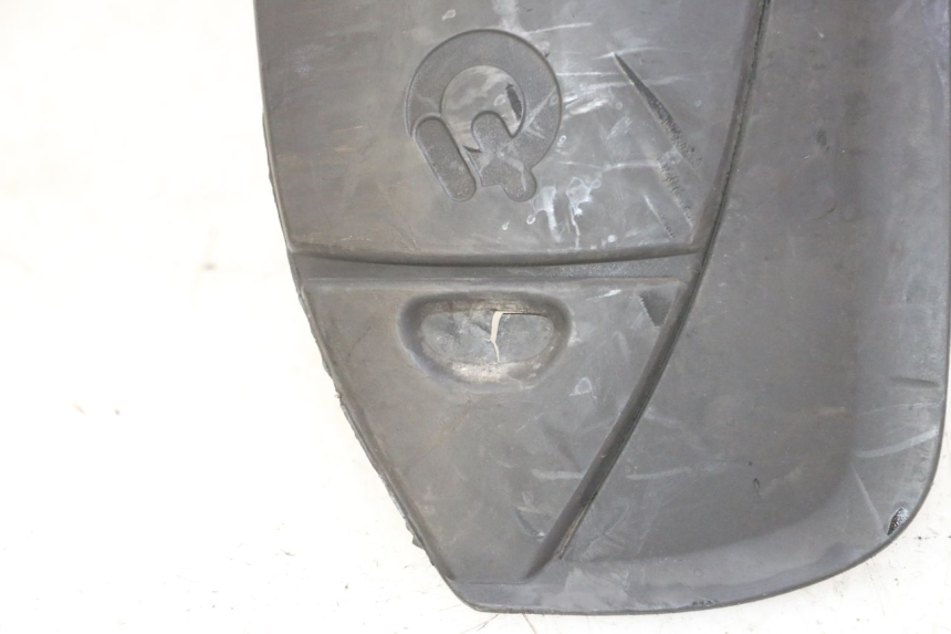 photo de GUARDABARROS DELANTERO QUADRO 4 4D 350 (2015 - 2018)