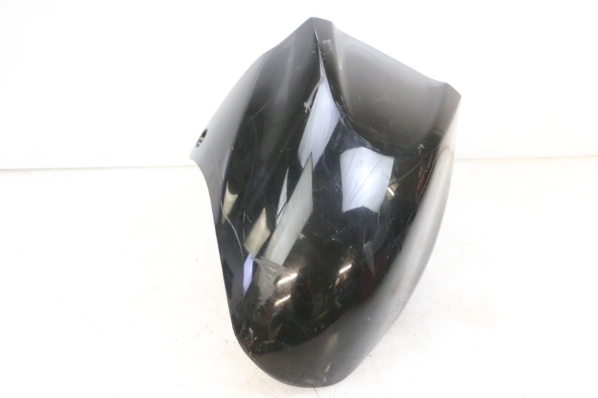 photo de GUARDABARROS DELANTERO SUZUKI BURGMAN EXECUTIVE ABS 650 (2006 - 2012) - Zoom sobre los componentes