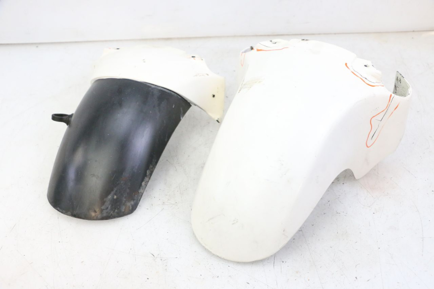 photo de GUARDABARROS DELANTERO YAMAHA FJ 36Y 1100 (1984 - 1985)