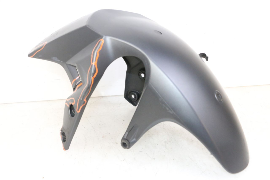 photo de GUARDABARROS DELANTERO SUZUKI GSR 750 (2011 - 2017)