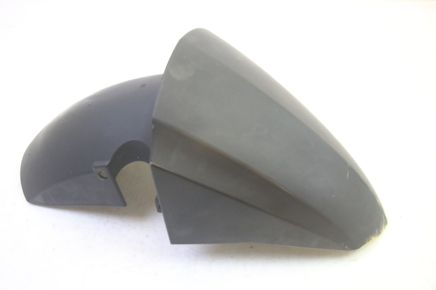 photo de GUARDABARROS DELANTERO PEUGEOT KISBEE 4T 50 (2018 - 2022) - Detalle de la pieza