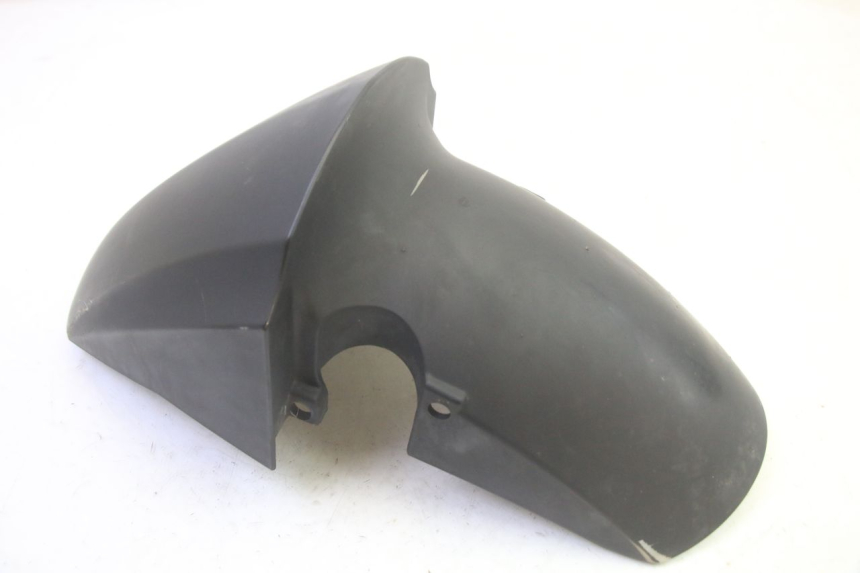 photo de GUARDABARROS DELANTERO PEUGEOT KISBEE 4T 50 (2018 - 2022) - Primer plano técnico