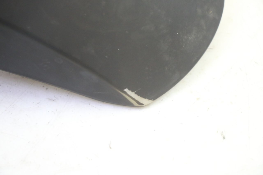 photo de GUARDABARROS DELANTERO PEUGEOT KISBEE 4T 50 (2018 - 2022) - Detalles de los puntos de fijación