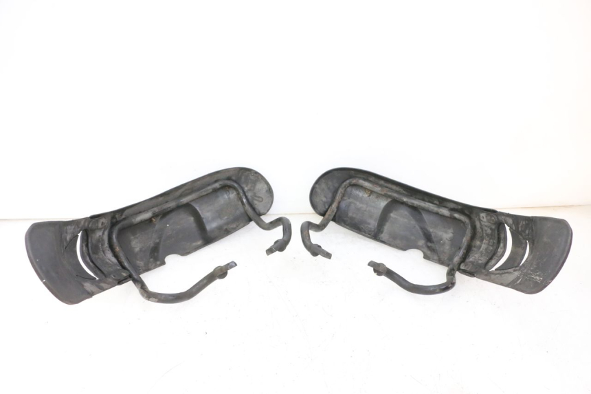 photo de GUARDABARROS DELANTERO PIAGGIO MP3 125 (2006 - 2014)