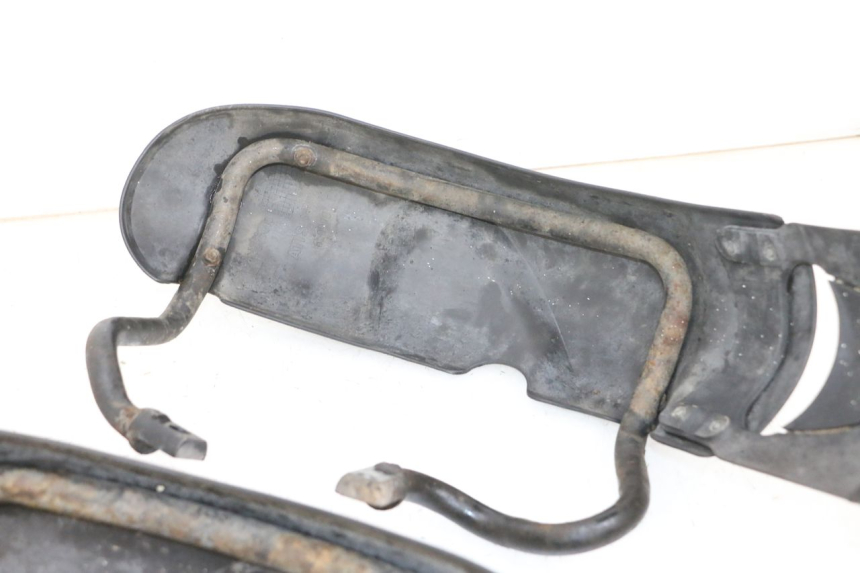 photo de GUARDABARROS DELANTERO PIAGGIO MP3 RL 250 (2007 - 2010) - Otra perspectiva