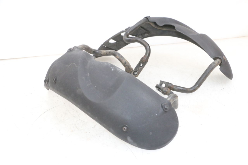 photo de GUARDABARROS DELANTERO PIAGGIO MP3 RL 250 (2007 - 2010) - Detalles de los puntos de fijación