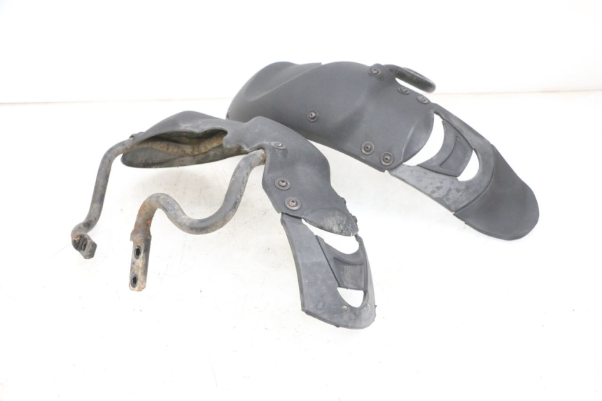 photo de GUARDABARROS DELANTERO PIAGGIO MP3 RL 250 (2007 - 2010) - Marcados y referencias originales