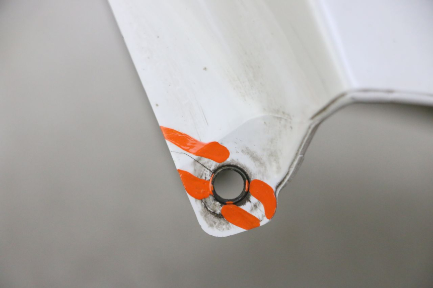 photo de GUARDABARROS DELANTERO PEUGEOT SATELIS 125 (2010 - 2012)