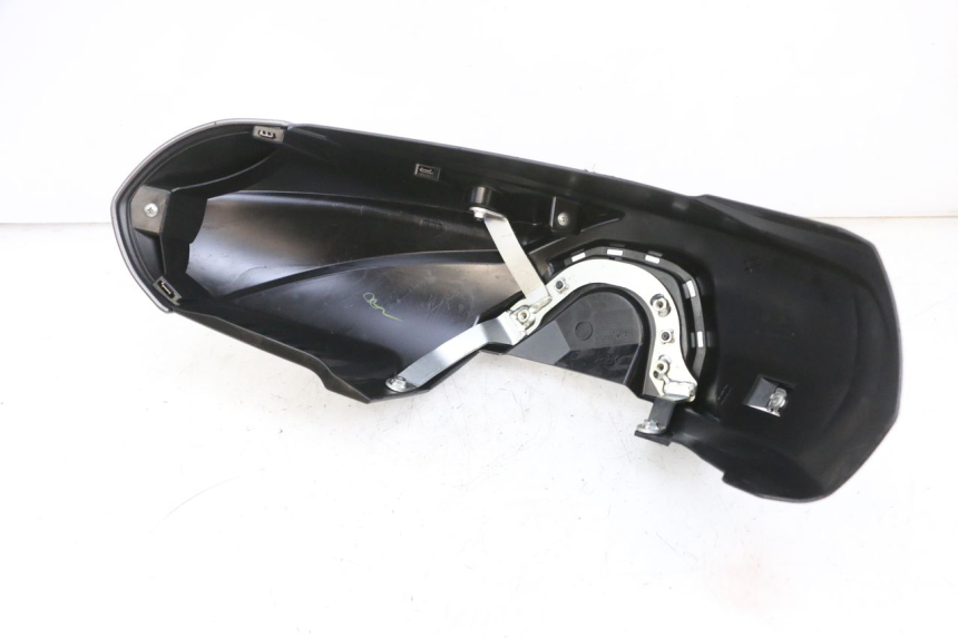 photo de GUARDABARROS DELANTERO YAMAHA TRICITY 300 (2020 - 2024) - Estado de la superficie y material